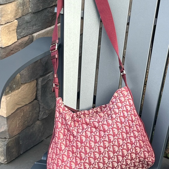 *TRENDING!* Authentic DIOR Trotter Zip Messenger Crossbody - Picture 8 of 15